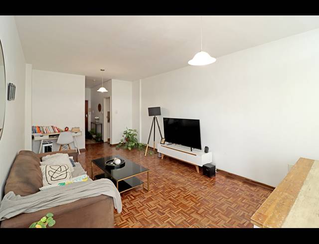 2 BEDROOM APARTMENT FOR SALE IN KEW